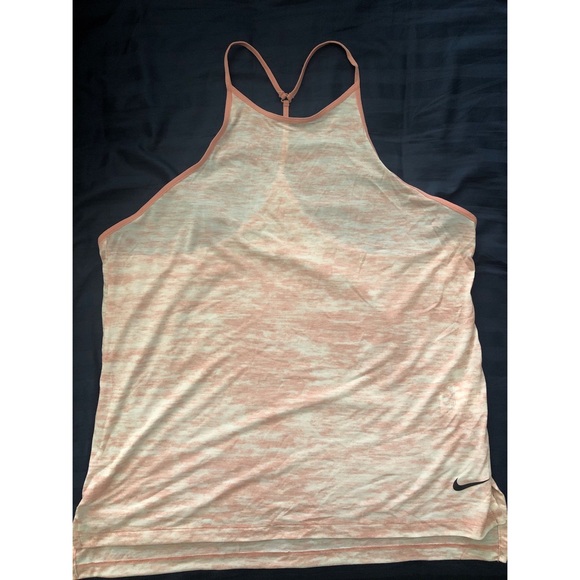 Nike Tops - ❤️BOGO!❤️Nike Dri-fit tank top, sz M